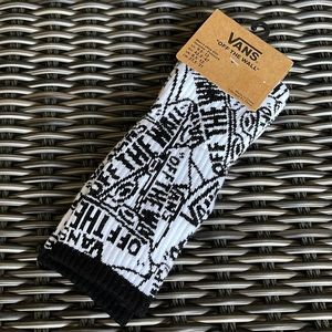 • VANS “Off The Wall” Men’s socks
